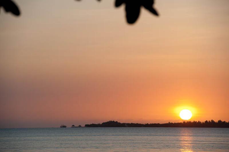 Ocaso en la Playa, San Onofre, Sucre, Sincelejo, C...