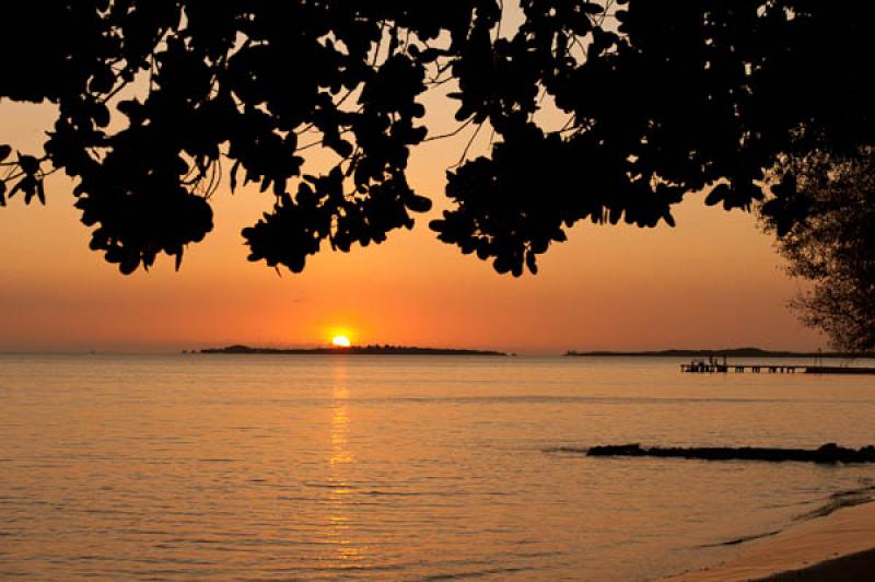 Ocaso en la Playa, San Onofre, Sucre, Sincelejo, C...