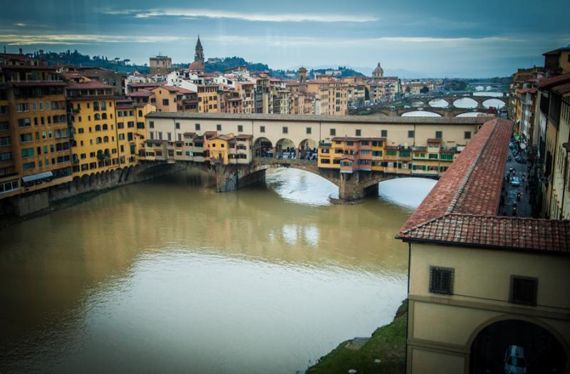 Puente Viejo, Florencia, Toscana, Italia, Europa O...