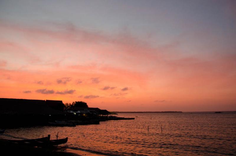 Atardece en Bahia de Cispata, San Antero, Cordoba,...