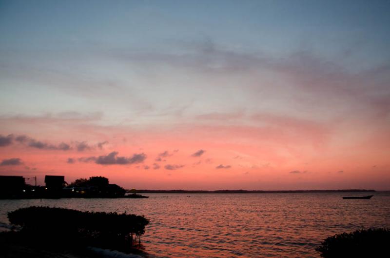 Atardece en Bahia de Cispata, San Antero, Cordoba,...