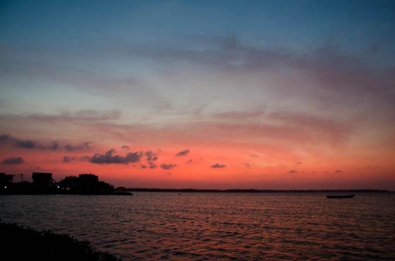 Atardece en Bahia de Cispata, San Antero, Cordoba,...