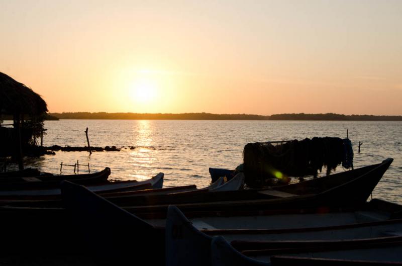 Atardece en Bahia de Cispata, San Antero, Cordoba,...