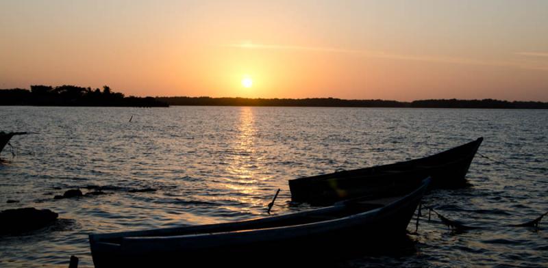 Atardece en Bahia de Cispata, San Antero, Cordoba,...