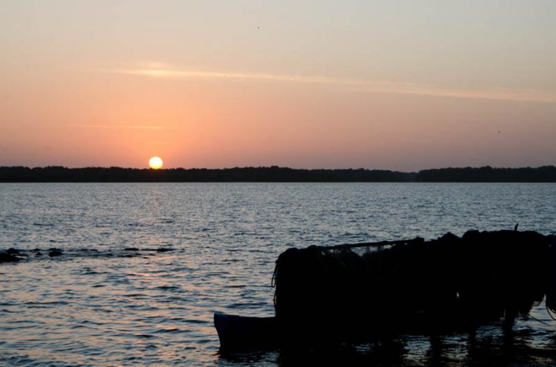 Atardece en Bahia de Cispata, San Antero, Cordoba,...