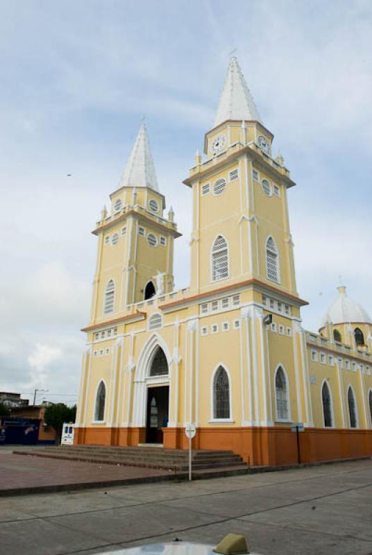 Catedral Nuestra SeÃ±ora de la Candelaria, Magan...