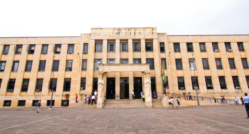 Palacio de Justicia, Plaza Civica Luis Carlos Gala...