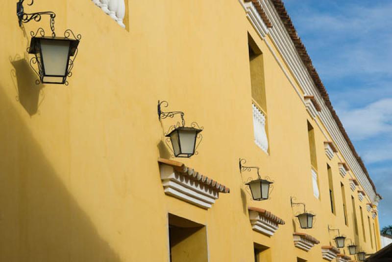 Colegio Nacional Pinillos, Santa Cruz de Mompox, M...