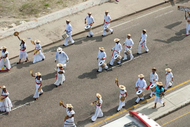 Bicentenario de la Independencia de Colombia, Barr...