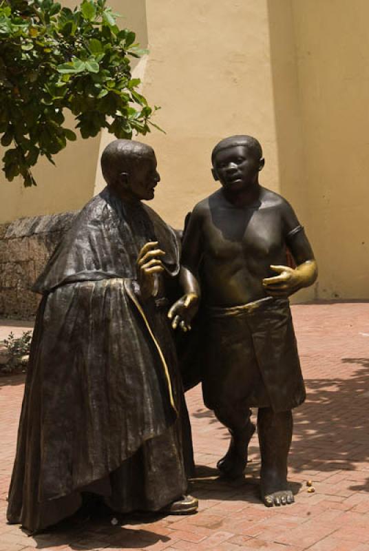 Escultura de San Pedro Claver, Plaza San Pedro Cla...