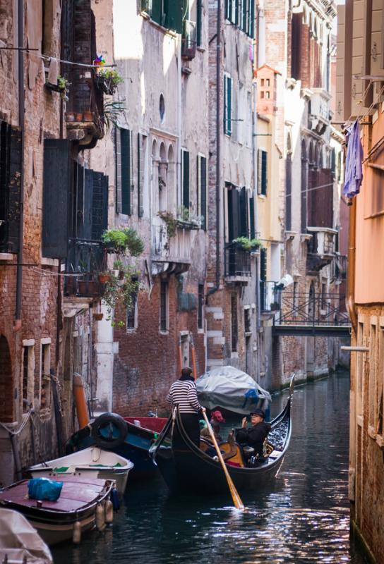 Canal Interno de Venecia, Veneto, Italia, Europa O...