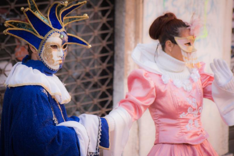 Pareja en el Carnaval Veneciano, Venecia, Veneto, ...