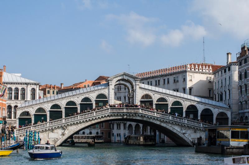 Puente Rialto, Venecia, Veneto, Italia, Europa Occ...