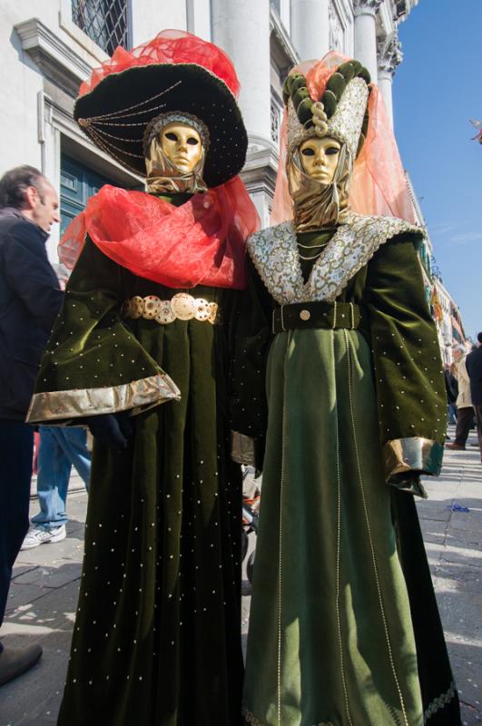 Pareja en el Carnaval Veneciano, Venecia, Veneto, ...