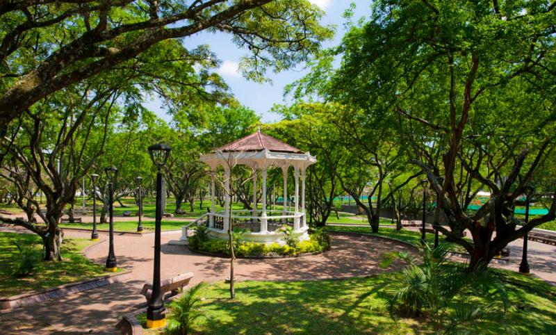 Parque de la Retreta, Centro Administrativo Munici...