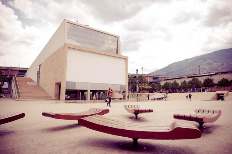 Planetario de Medellin Jesus Emilio Ramirez, Parqu...