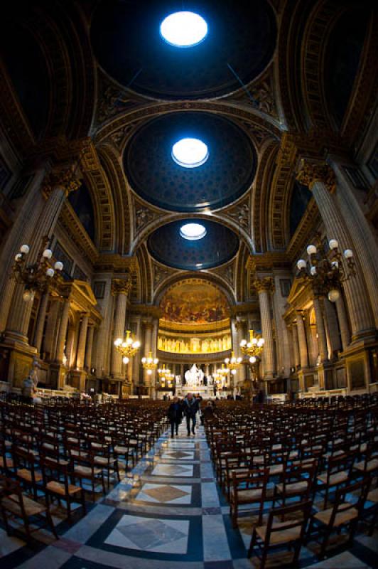 Iglesia de la Madeleine, Paris, Francia, Europa Oc...