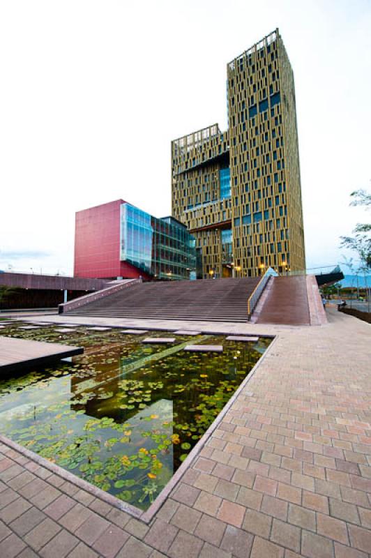 Plaza de La Libertad, Medellin, Antioquia, Colombi...