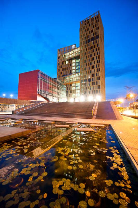 Plaza de La Libertad, Medellin, Antioquia, Colombi...