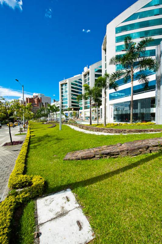 San Fernando Plaza, El Poblado, Medellin, Antioqui...