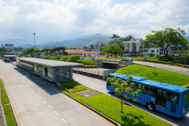 Estacion Santa Librada, Mio, Cali, Santiago de Cal...