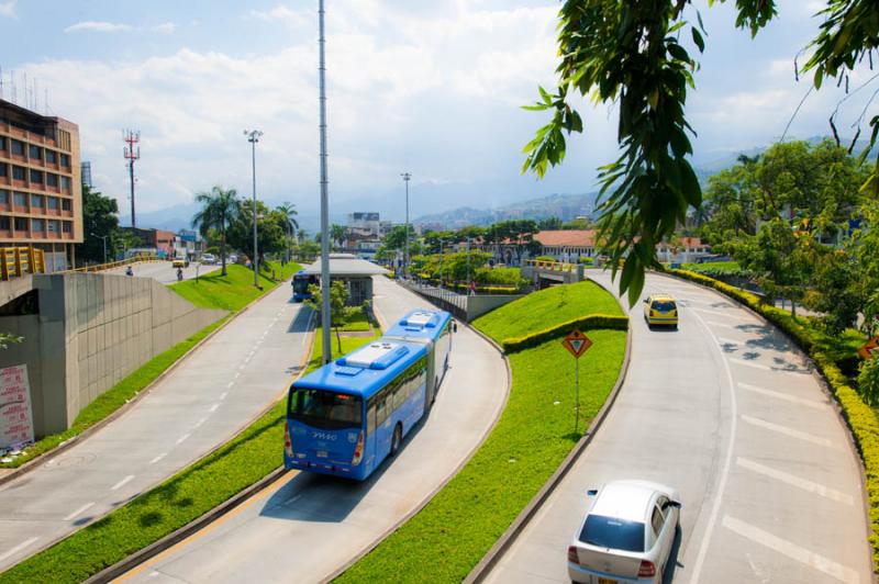 Estacion Santa Librada, Mio, Cali, Santiago de Cal...