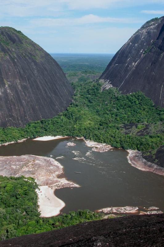 Cerros de Mavicure, Guainia