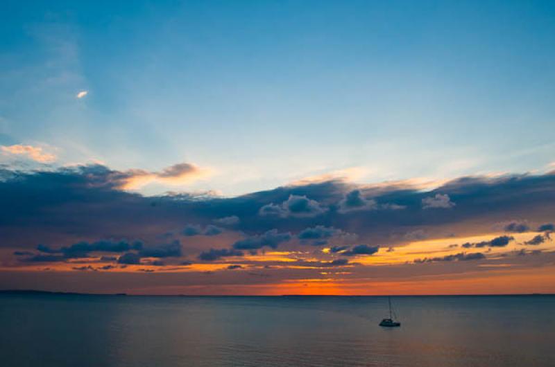 Atardece en el Oceano