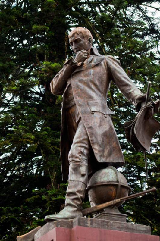 Escultura del Maestro Julio Ramos, Parque Caldas, ...