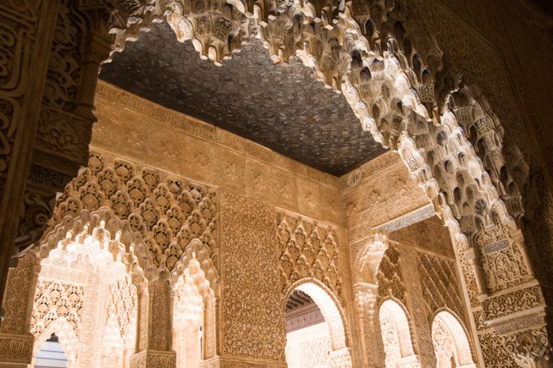 Detalle Arquitectonico del Palacio de Carlos V, Gr...