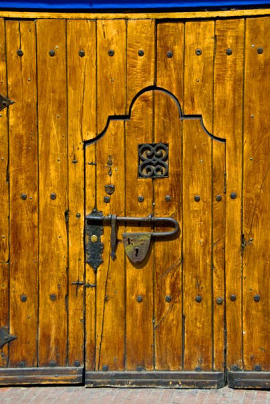 Detalle de una Puerta Colonial