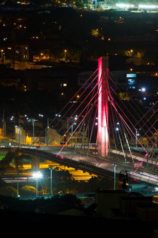 Puente de la Calle 4 Sur, Medellin, Antioquia, Col...