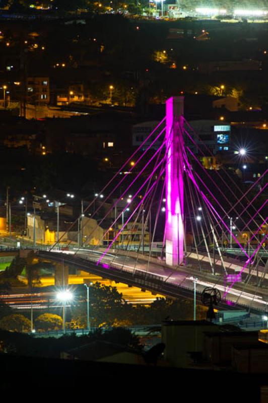 Puente de la Calle 4 Sur, Medellin, Antioquia, Col...