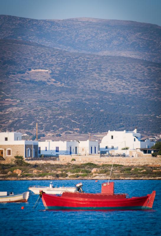 Barcos en Antiparos, Kastro, Islas de Ciclades, Gr...