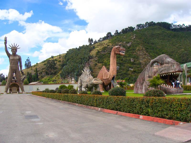 Jardin de los Dinosaurios, Parque Jaime Duque, Toc...