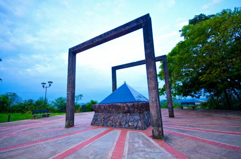 Centro Geografico de Colombia, Puerto Lopez, Meta,...