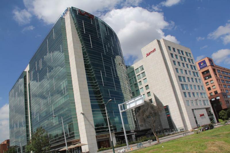 Bogota Corporate Center y Hotel Marriott de Bogota...