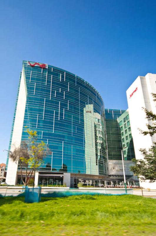 Bogota Corporate Center y Hotel Marriott de Bogota...