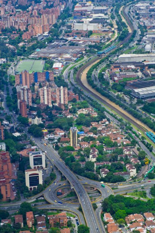 Panoramica Aerea, El Poblado, Medellin, Antioquia,...