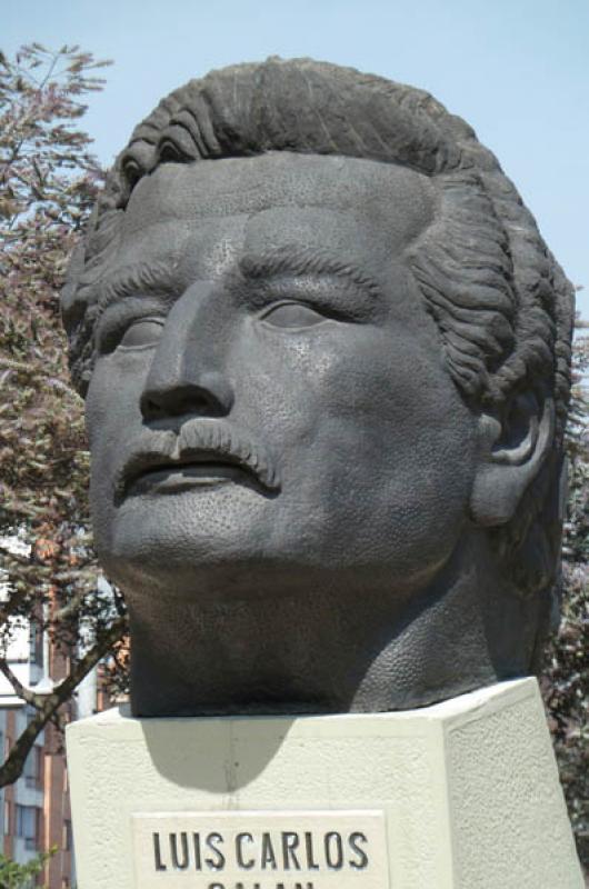 Busto de Luis Carlos Galan, Bogota, Cundinamarca, ...