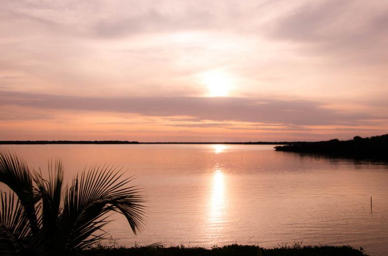 Atardece en Bahia de Cispata, San Antero, Cordoba,...