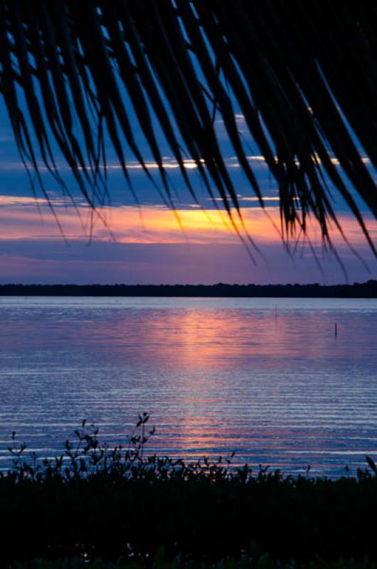 Atardece en Bahia de Cispata, San Antero, Cordoba,...