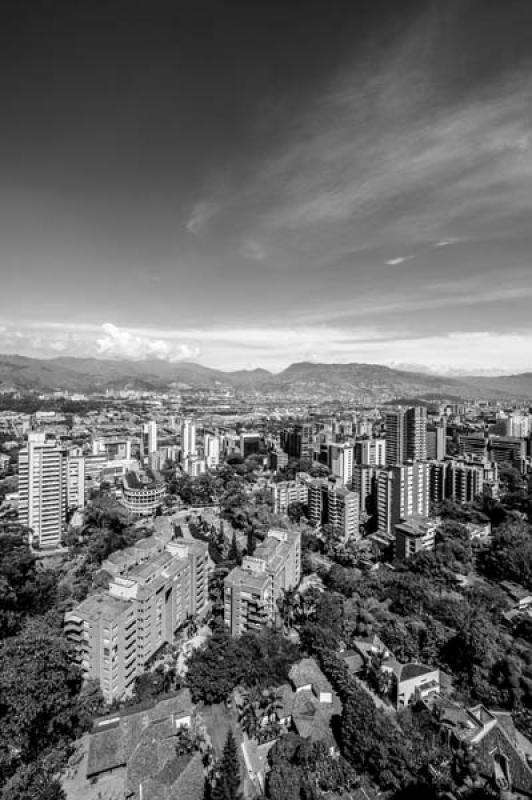 Panoramica de El Poblado, Medellin, Antioquia, Col...