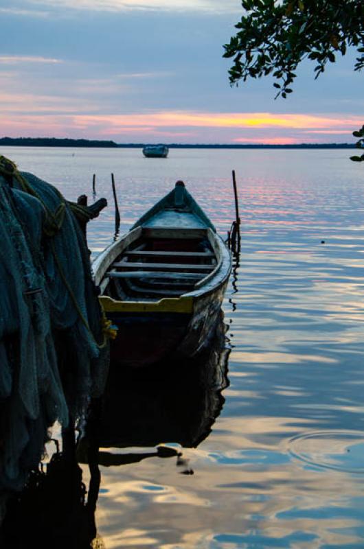 Atardece en Bahia de Cispata, San Antero, Cordoba,...