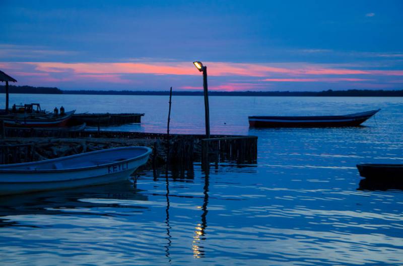 Atardece en Bahia de Cispata, San Antero, Cordoba,...