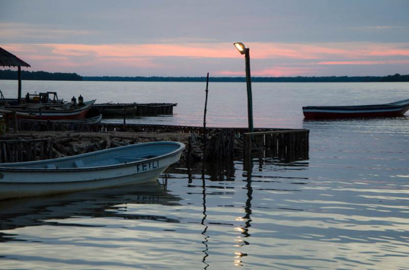 Atardece en Bahia de Cispata, San Antero, Cordoba,...