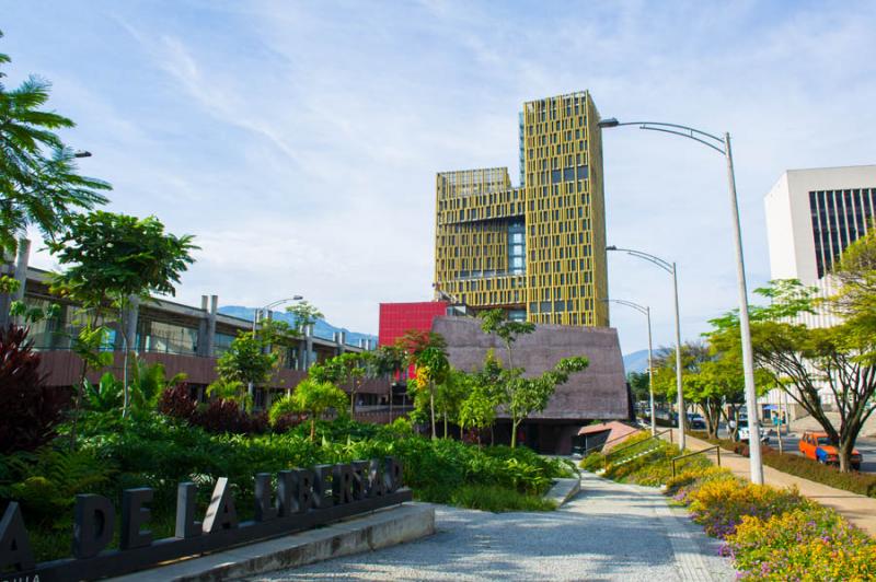 Plaza de La Libertad, Medellin, Antioquia, Colombi...