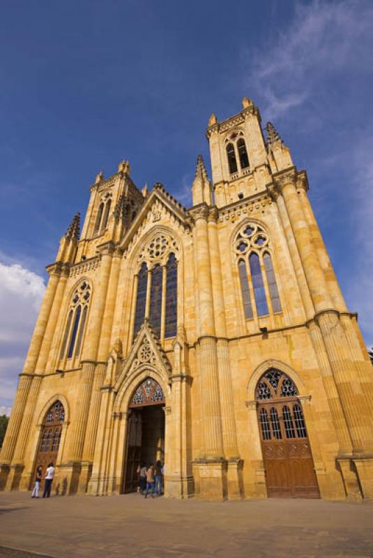 Parroquia Nuestra Señora de las Nieves, Firavitob...