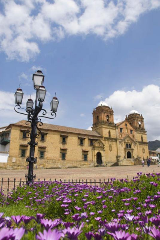 Basilica de Nuestra Señora de Mongui, Mongui, Boy...