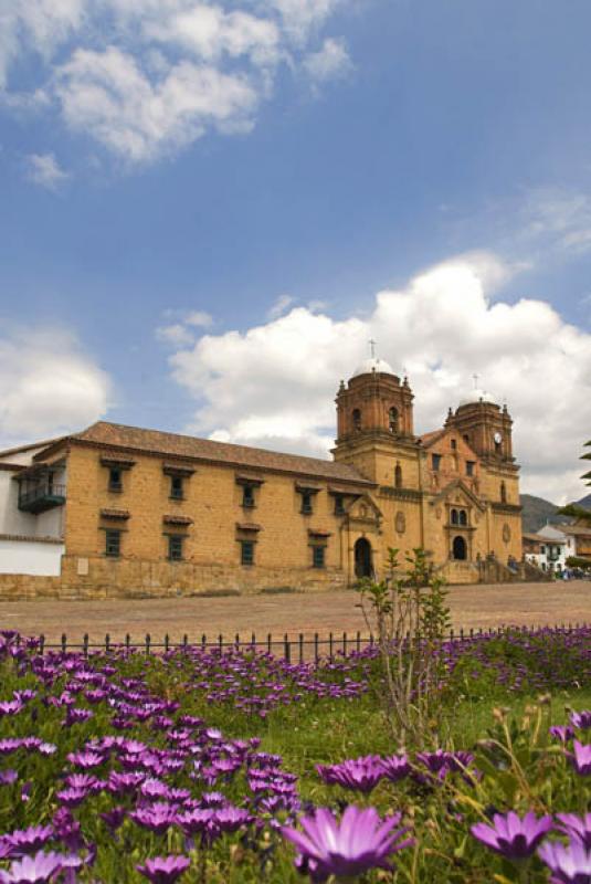 Basilica de Nuestra Señora de Mongui, Mongui, Boy...